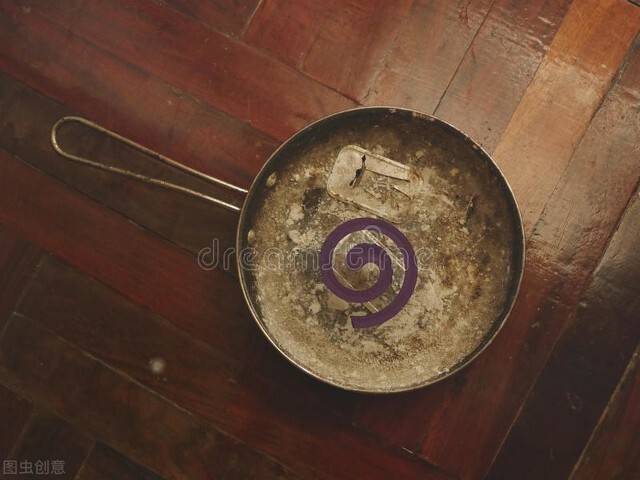 不锈钢锅用久了里面发黑怎么办,不锈钢锅烧干锅发黑了怎么清洗