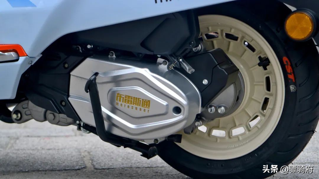 布雷斯通蓝卡150复古小踏板改装,布雷斯通150复古踏板摩托车测评