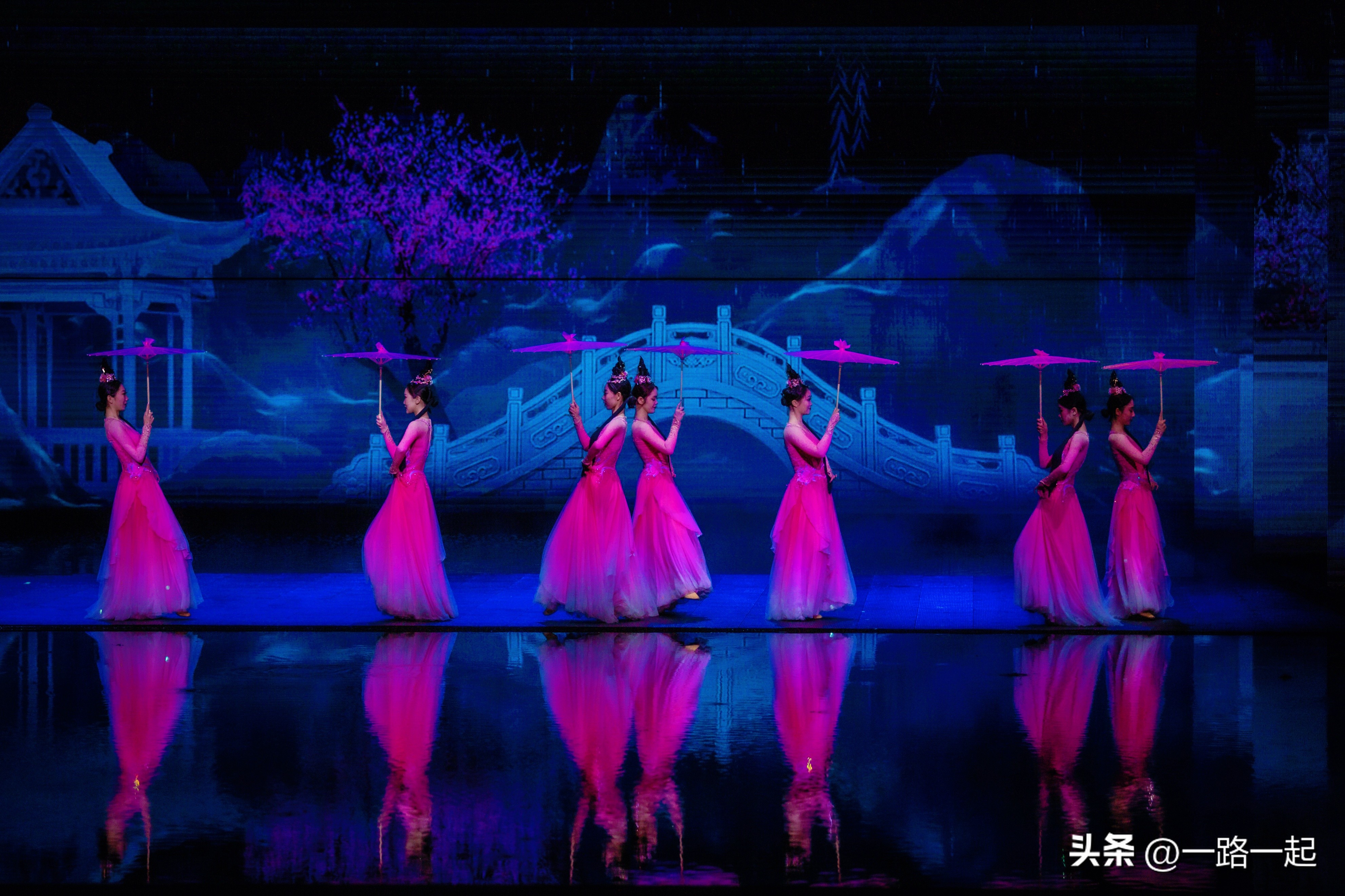 上海又刺激又好玩的网红打卡点,上海网红打卡地必去的五个地方