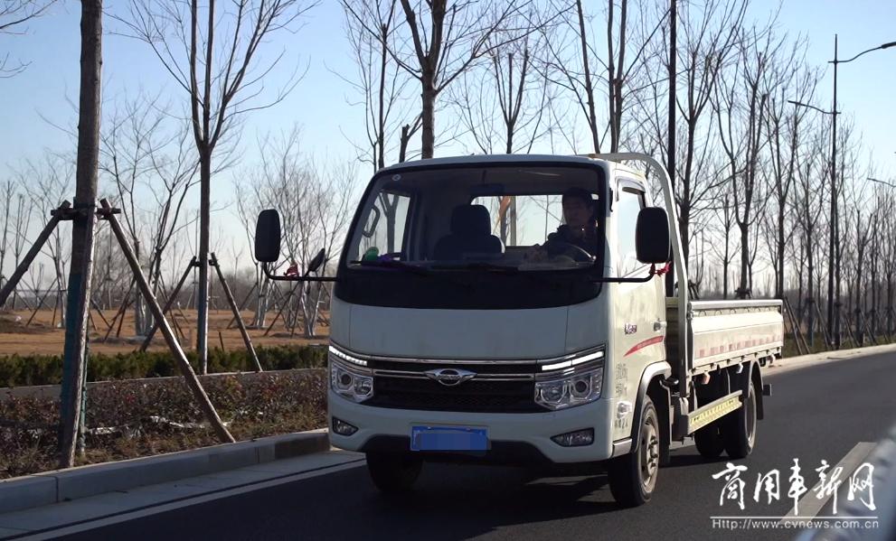 老司机第一次买什么品牌的小车好,领航s1双排小卡选什么动力好