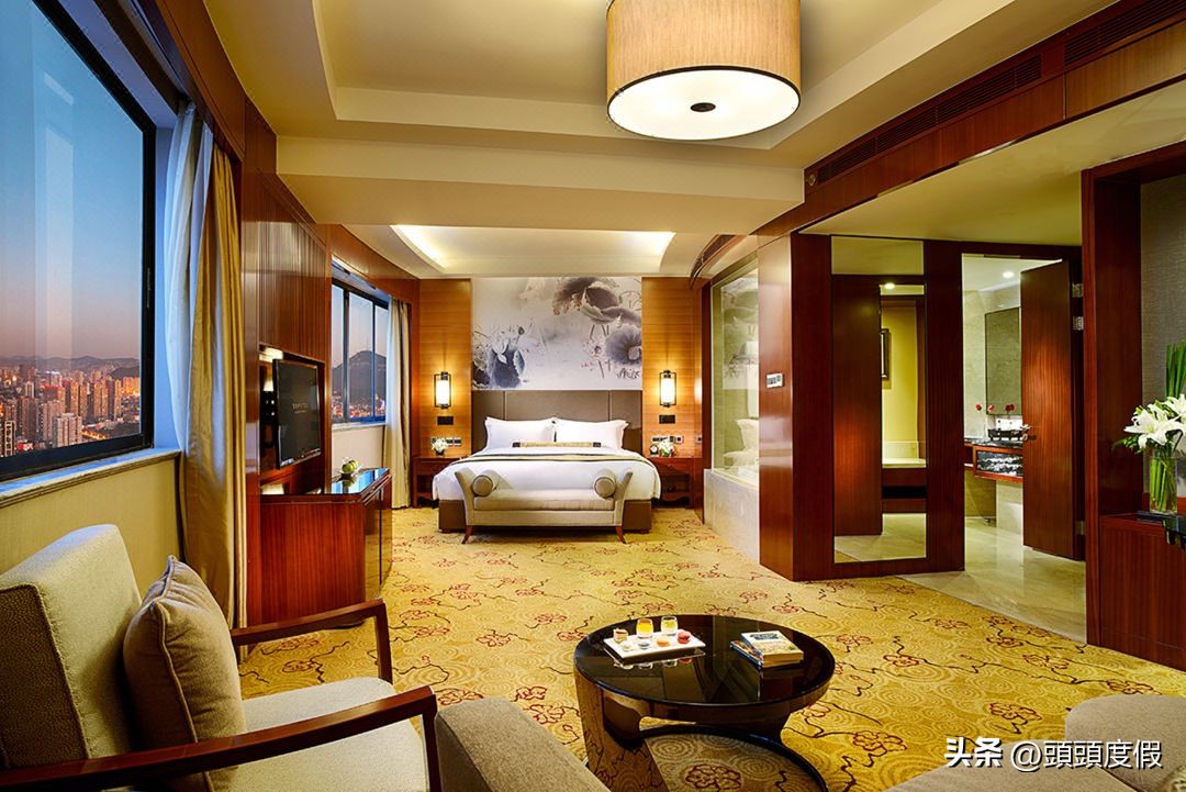 济南看趵突泉最好的酒店,课本里的趵突泉一城山色半城湖