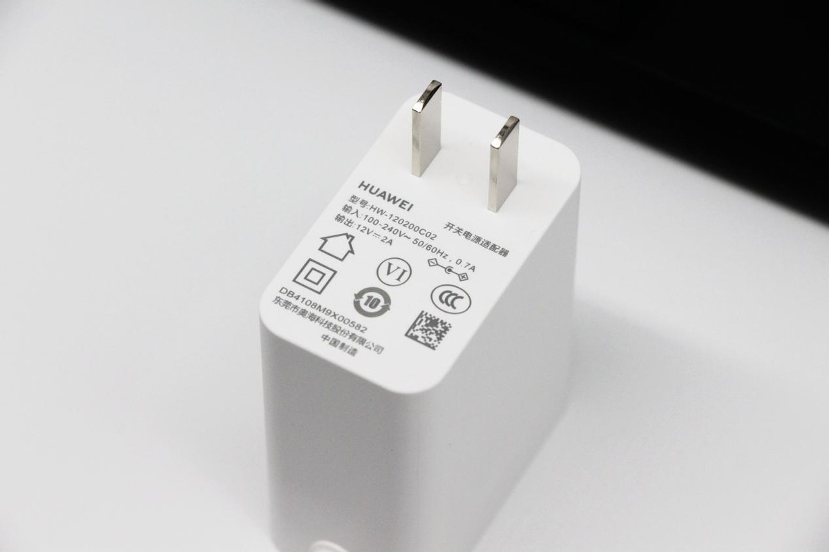 华为ax6路由器2.4g和5g哪个网络好,华为ax6路由器和小米ax6000