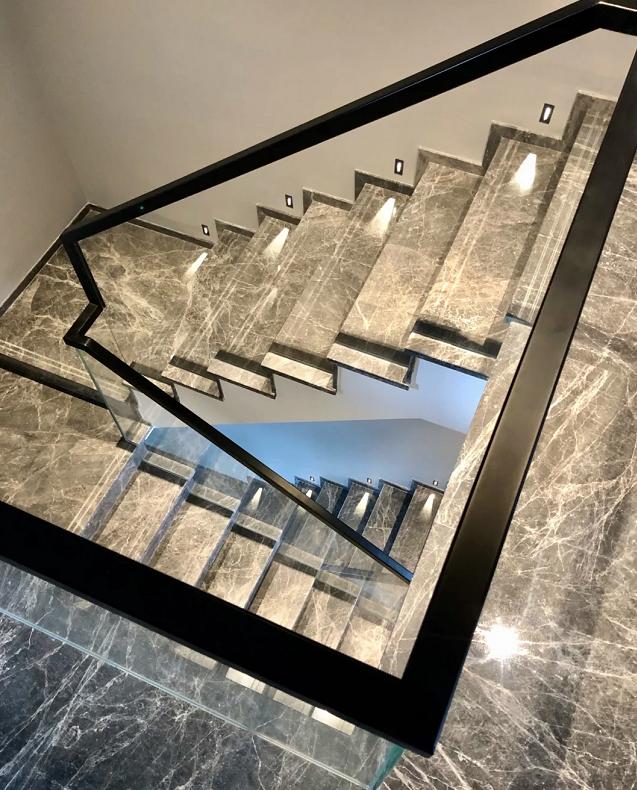 大理石网红楼梯效果图,最新流行大理石楼梯效果图