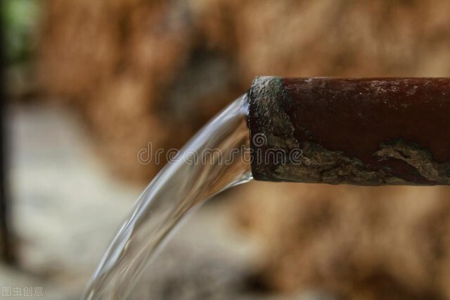 大嗓门壮汉钓鱼回来乏力发热，一觉醒来肾衰竭，原因是啥？