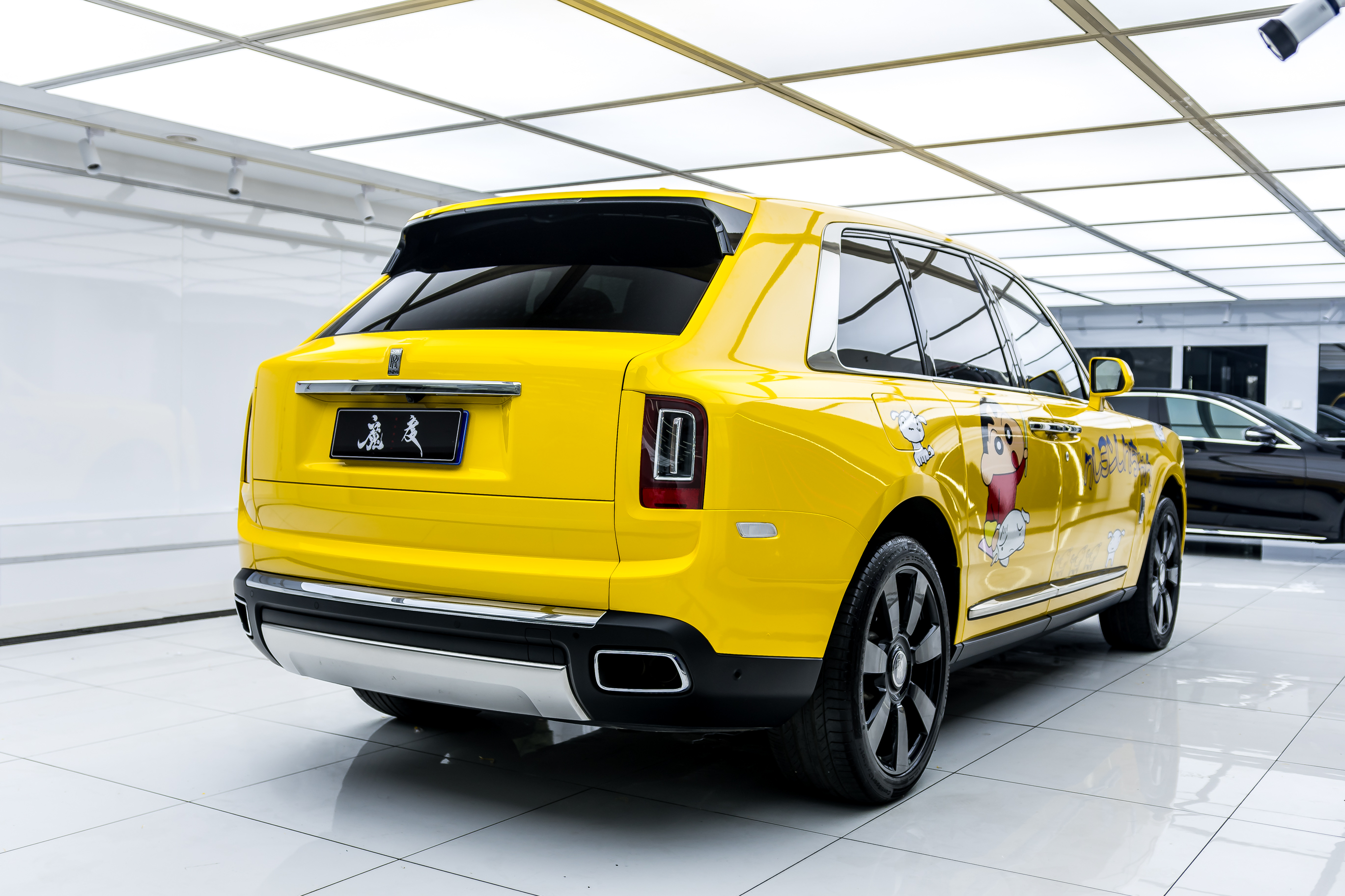 MAX车身改色膜丨西安汽车改色贴膜劳斯莱斯库里南换新定制涂装