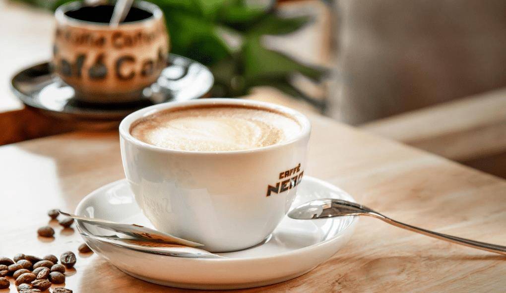 经常喝茶和咖啡对身体有什么影响,喝茶加咖啡对身体有什么危害