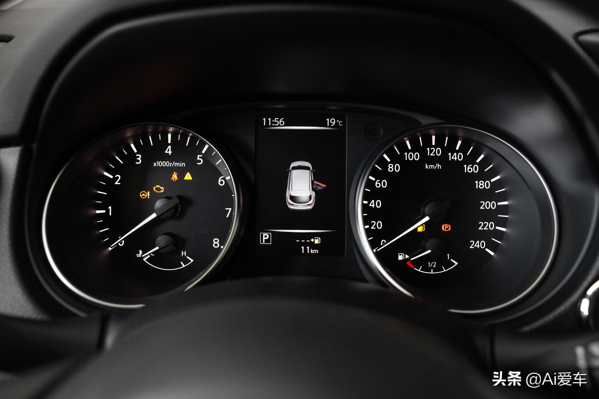 2017日产逍客2.0自动挡suv,大排量低油耗的家用轿跑