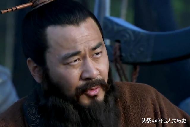 典韦的最后一战，徒手对敌被扎了几十枪，都是曹操好色害了他