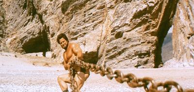 男神是真脱啊！大尺度秀身材，网飞新片一上线，全网炸了！