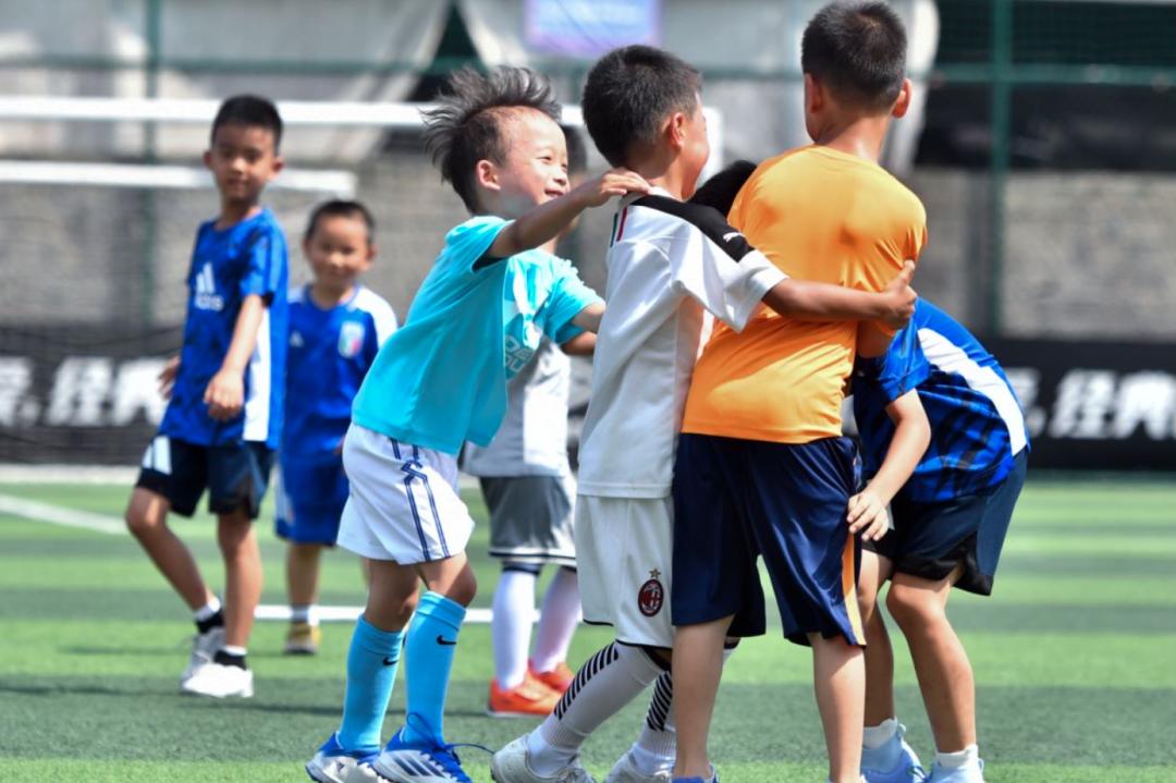 暑期足球夏令营活动安排表,足球夏令营详细活动安排表