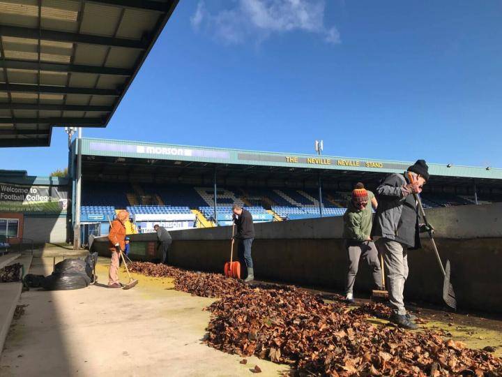 足球类的生意,足球总归是一门生意吗