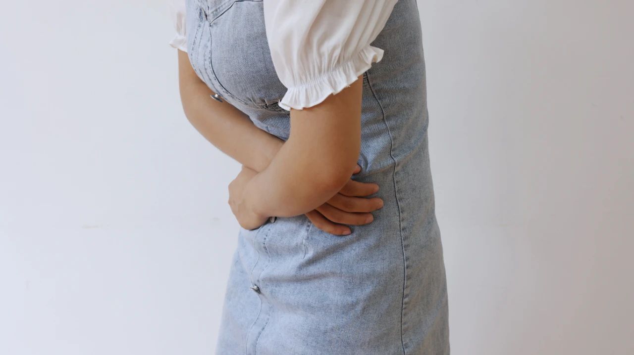 绝经后的女人还能生育吗,女人绝经后还能再生育吗