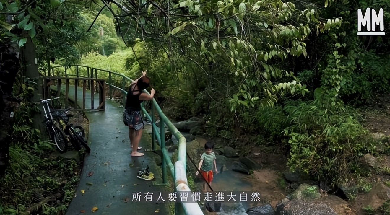 她隐居香港33年，坐拥天然泳池和农场，却用了一辈子二手货！