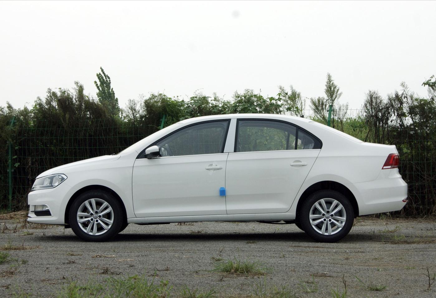 2021款桑塔纳风尚版轮胎什么牌子,大众新款桑塔纳换轮胎