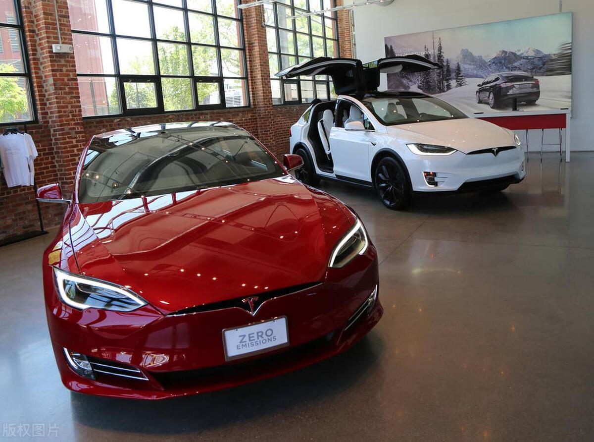 特斯拉改比亚迪汉,为什么特斯拉出个改款这么难