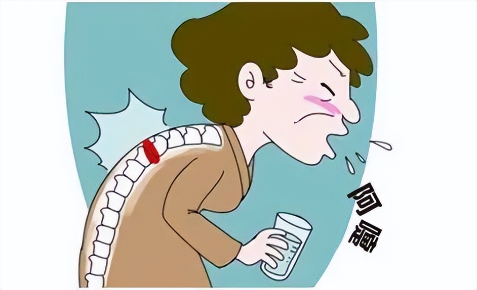 打个喷嚏导致腰椎骨折视频,打个喷嚏全身骨折视频