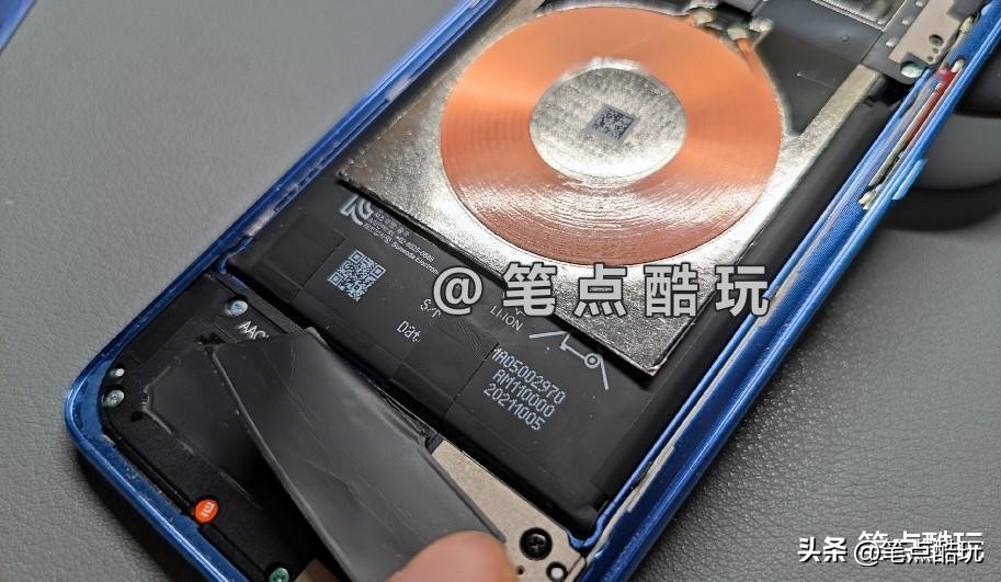 小米9后壳摔破了怎么办,小米9新一代钉子户