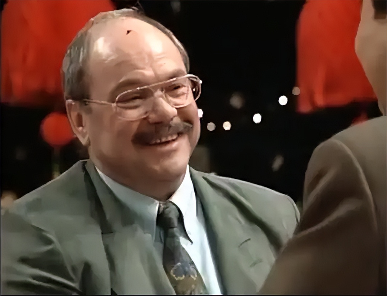 “国际*子骗**”施拉普纳：万人吹捧上春晚，球队爆冷万人嫌