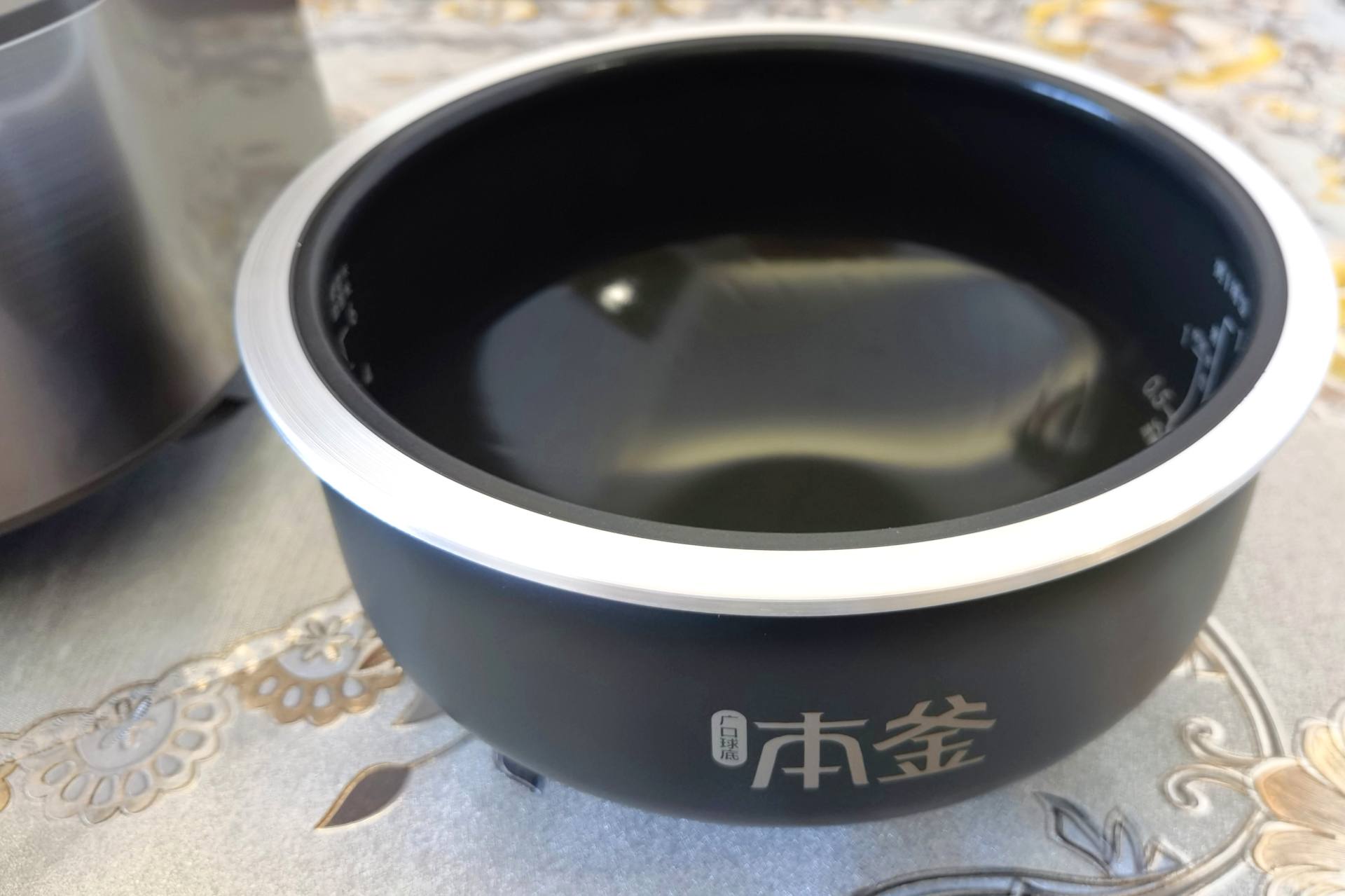 电饭煲苏泊尔性价比高,苏泊尔电饭煲如何选