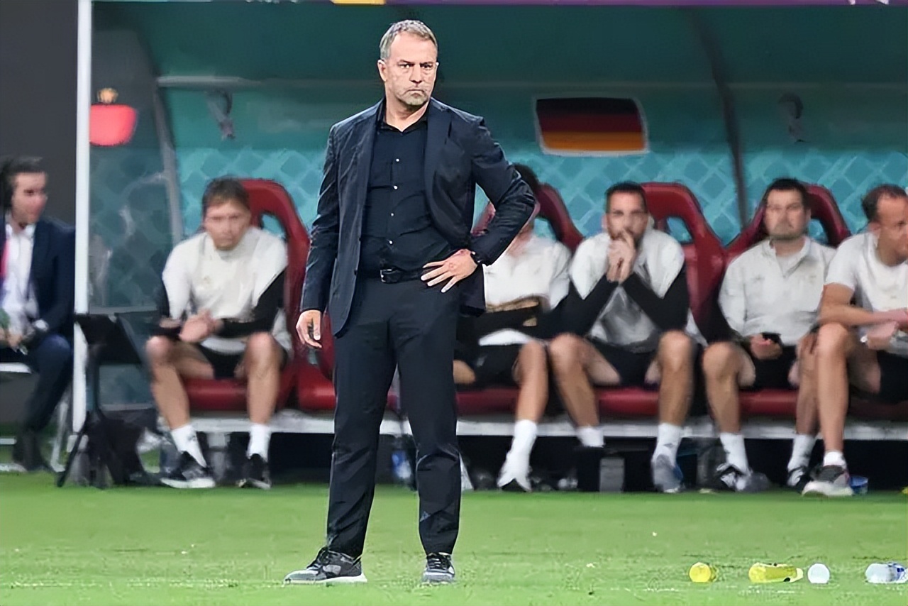 逆水狂飙：蓝武士掀翻德意志战车