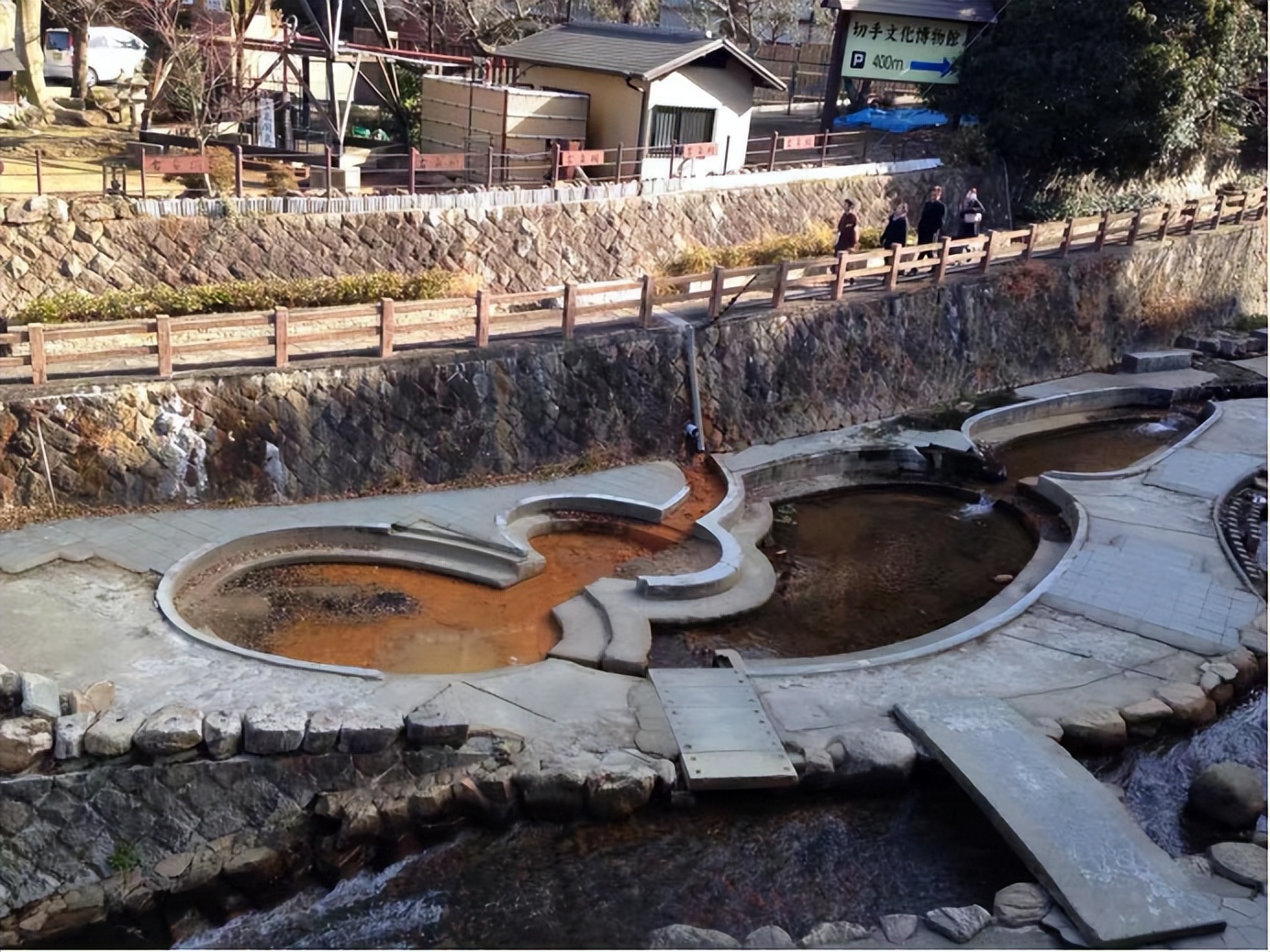 涓浗鐧惧瑙傜偣,鐧惧瑙傜偣