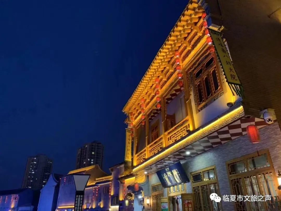 鑷寸編涓界殑灏忓煄涓村,杩欐槸鎴戠敓娲荤殑灏忓煄