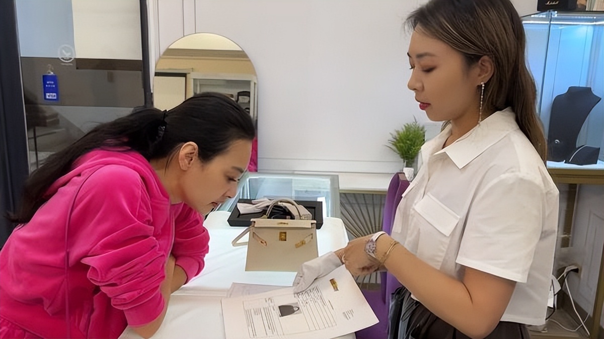 王思佳爆料事件,王思佳澄清视频