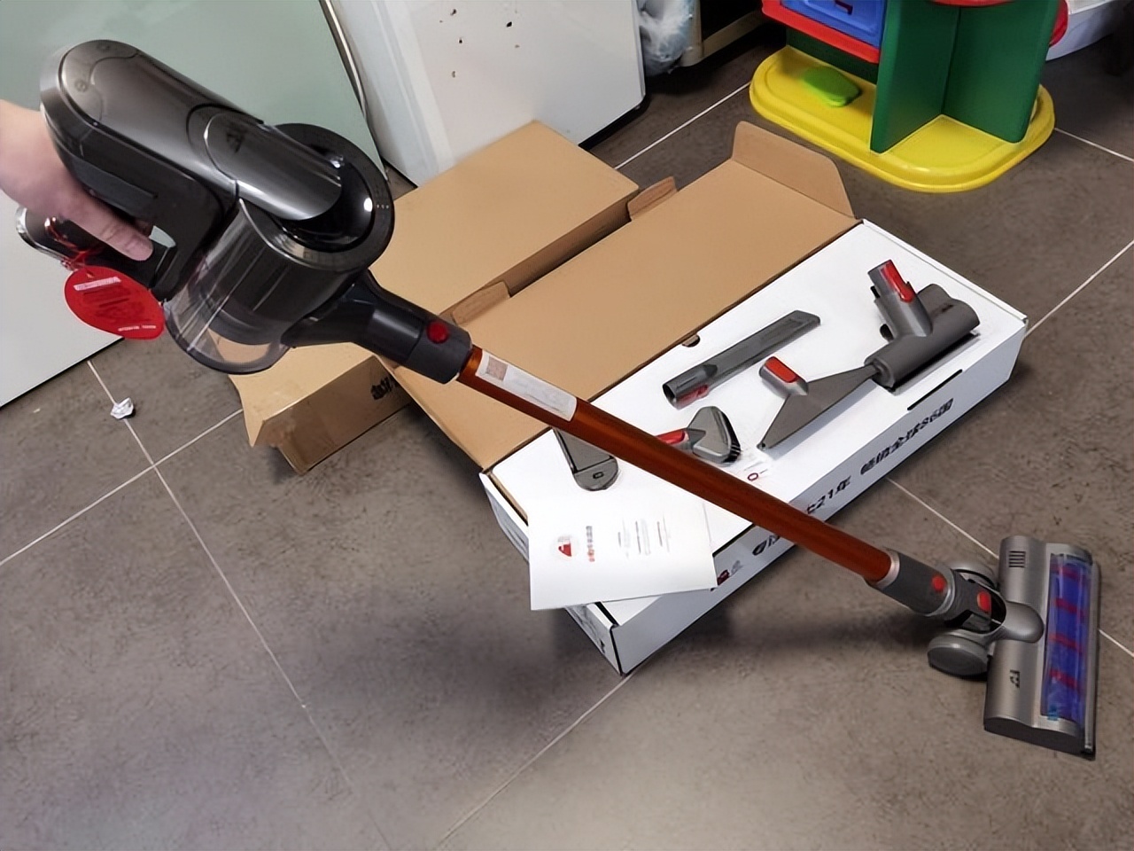 小狗戴森莱克吸尘器哪个好,戴森吸尘器哪个型号性价比高