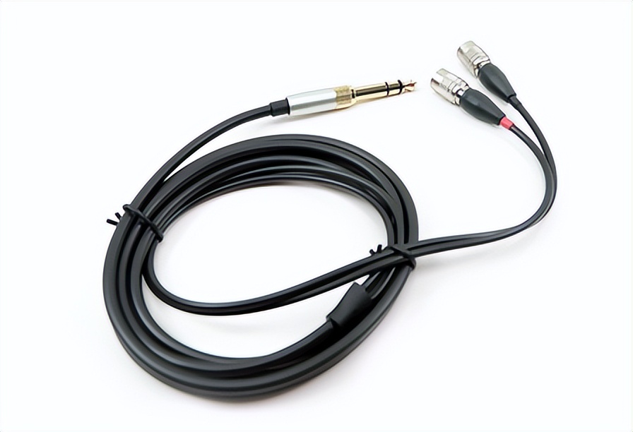 DanClarkAudioAEON2Noire测评