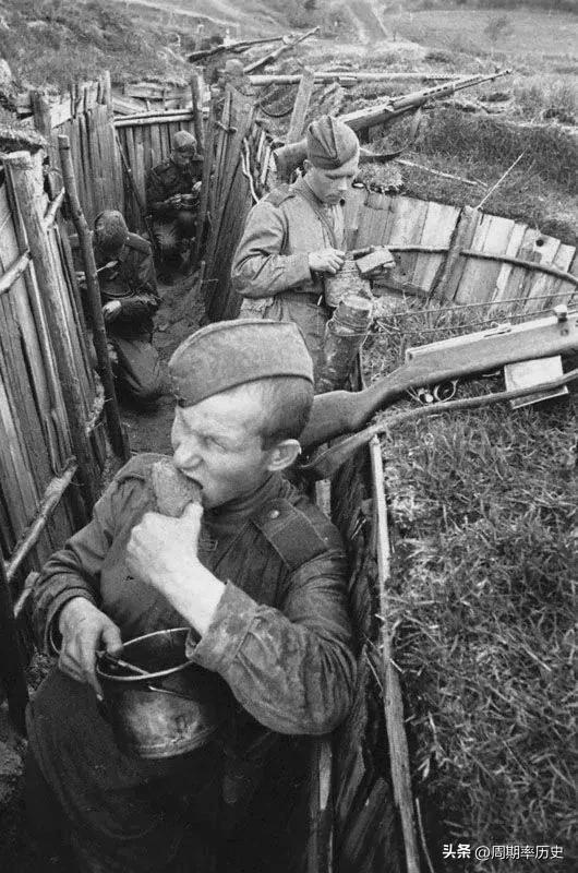 1998年，中央军委实施“师改旅”，究竟怎么个改法？体现在三方面