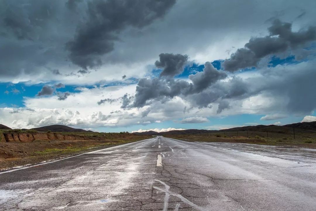 与十年前入门相机对比差别多少,十年前的相机好用吗