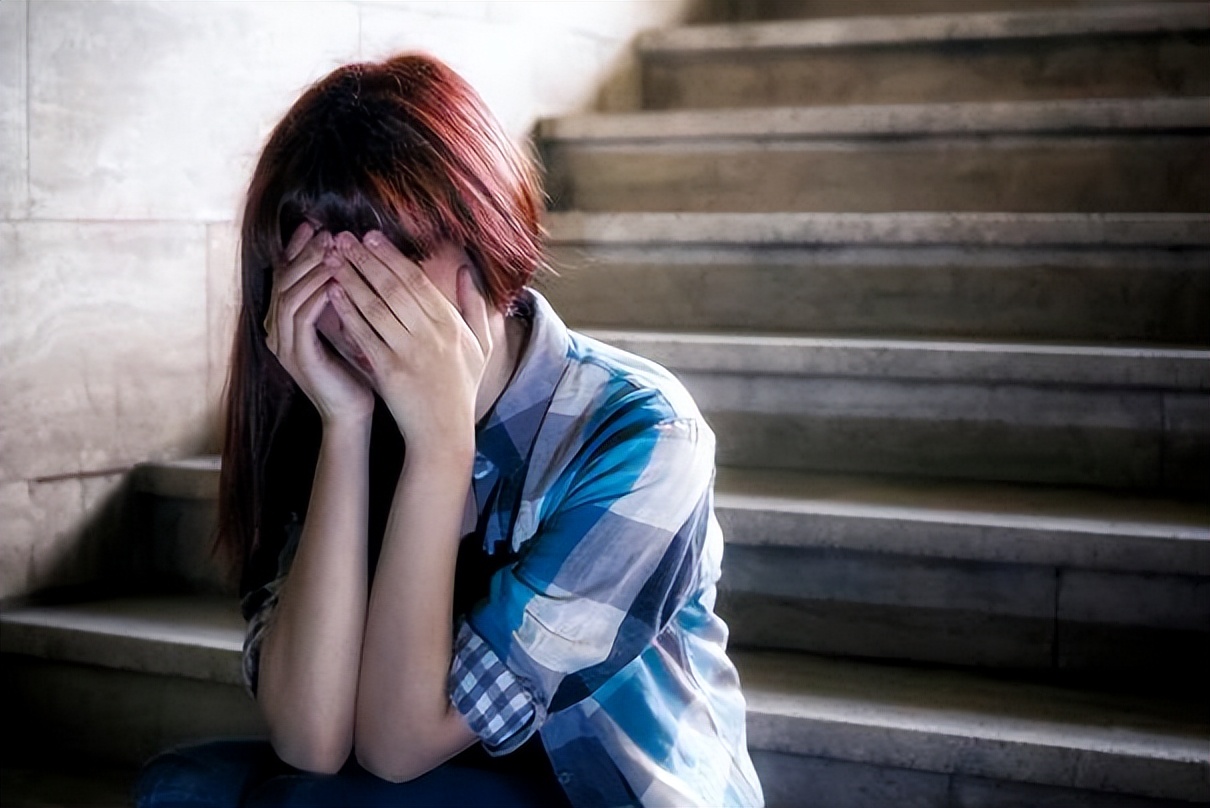 有宫颈病变会有什么症状,女性宫颈病变的原因