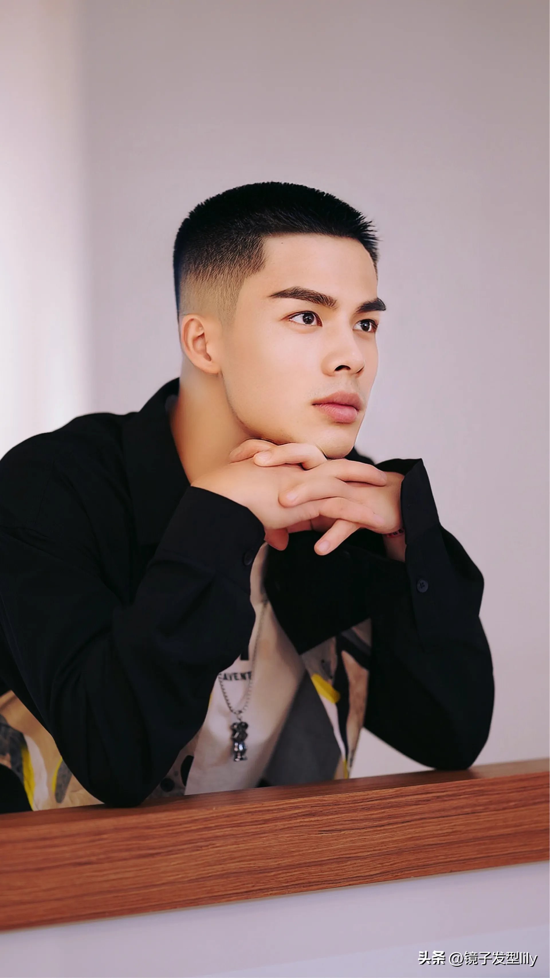 男士两边铲帅气发型全集,最帅气的男士发型