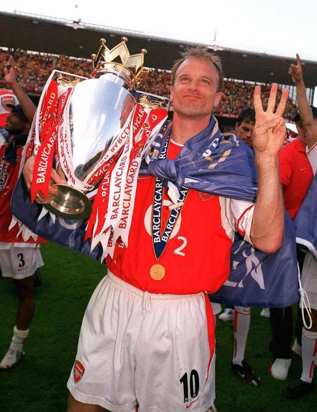 停球看博格坎普不停球看范佩西,博格坎普纽卡斯尔经典停球