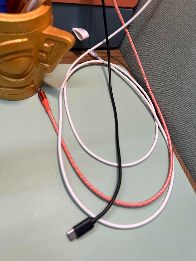 iphone和airpods和iwatch一起连接,applewatch和airpods一起用