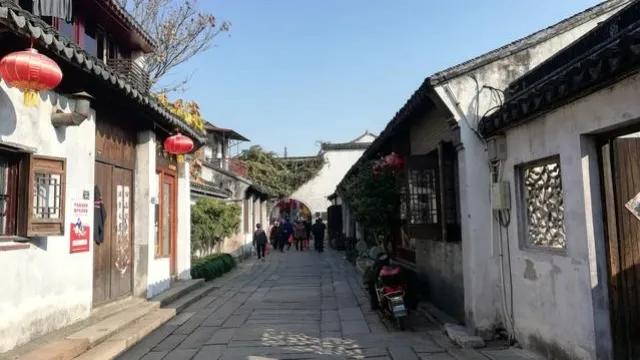 传承千年的底蕴，苏州展现历史魅力：探寻江南文化之都