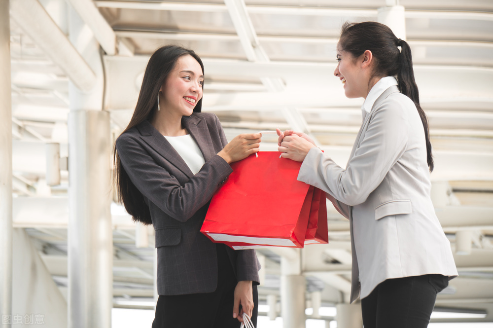 无偿赠送,也要缴税