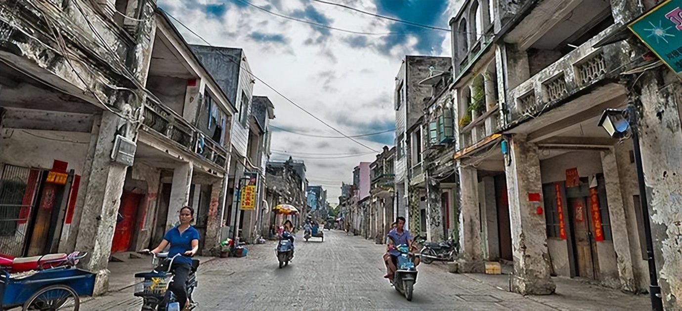 海南环岛自驾游及住宿,海南环岛自驾游美食攻略详细行程