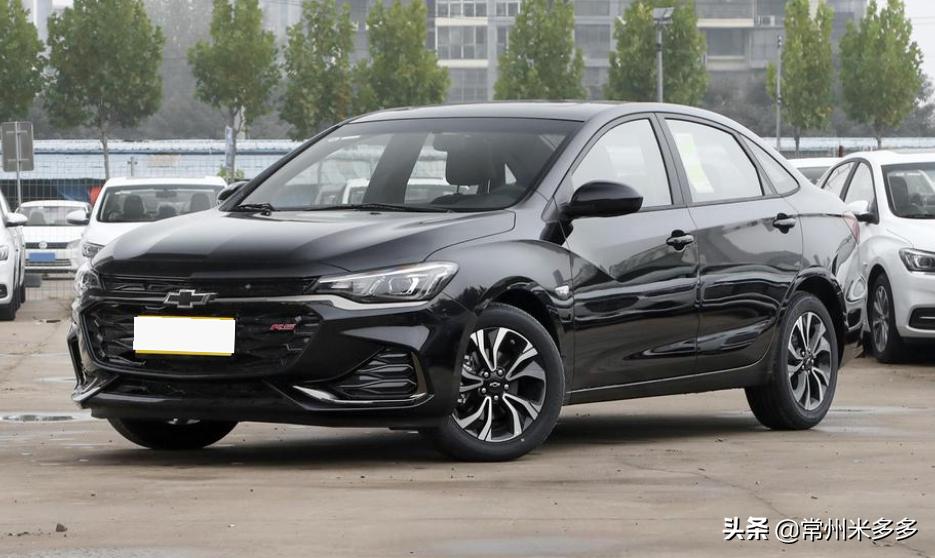 科鲁泽320自动悦享版四缸黑武士,科鲁泽2023款黑武士是b级车吗