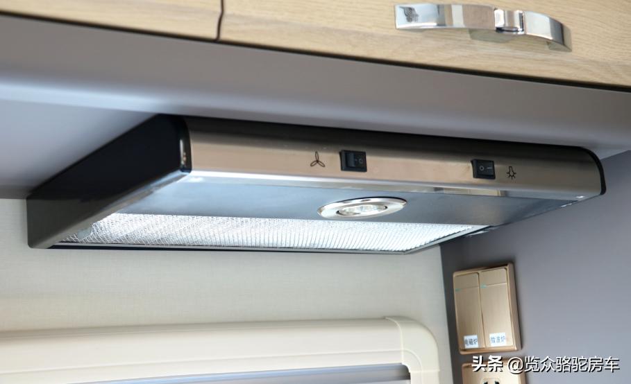 分时四驱七座柴油版,长城风骏7最新款