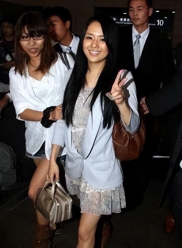 她才是宅男们的“真·启蒙老师”