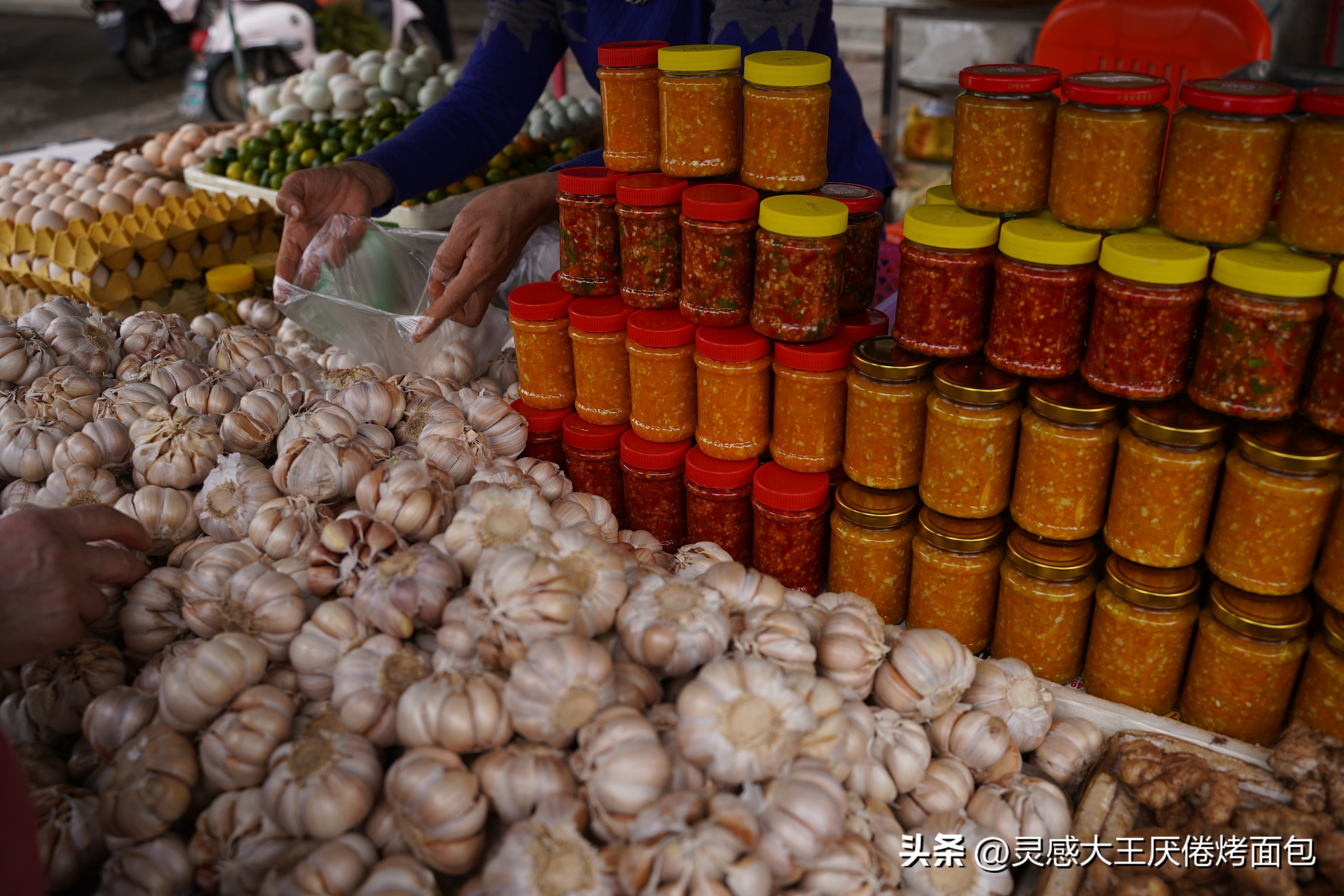 海南万宁有哪些大型农贸市场,海南万宁和乐菜市场