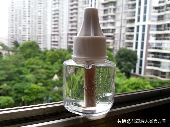 蚊子一关灯就出来开灯就找不到,开灯蚊子就跑关灯蚊子就过来