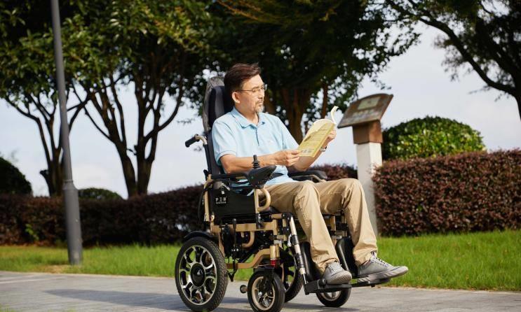 最先进多功能电动轮椅,最好电动轮椅价格