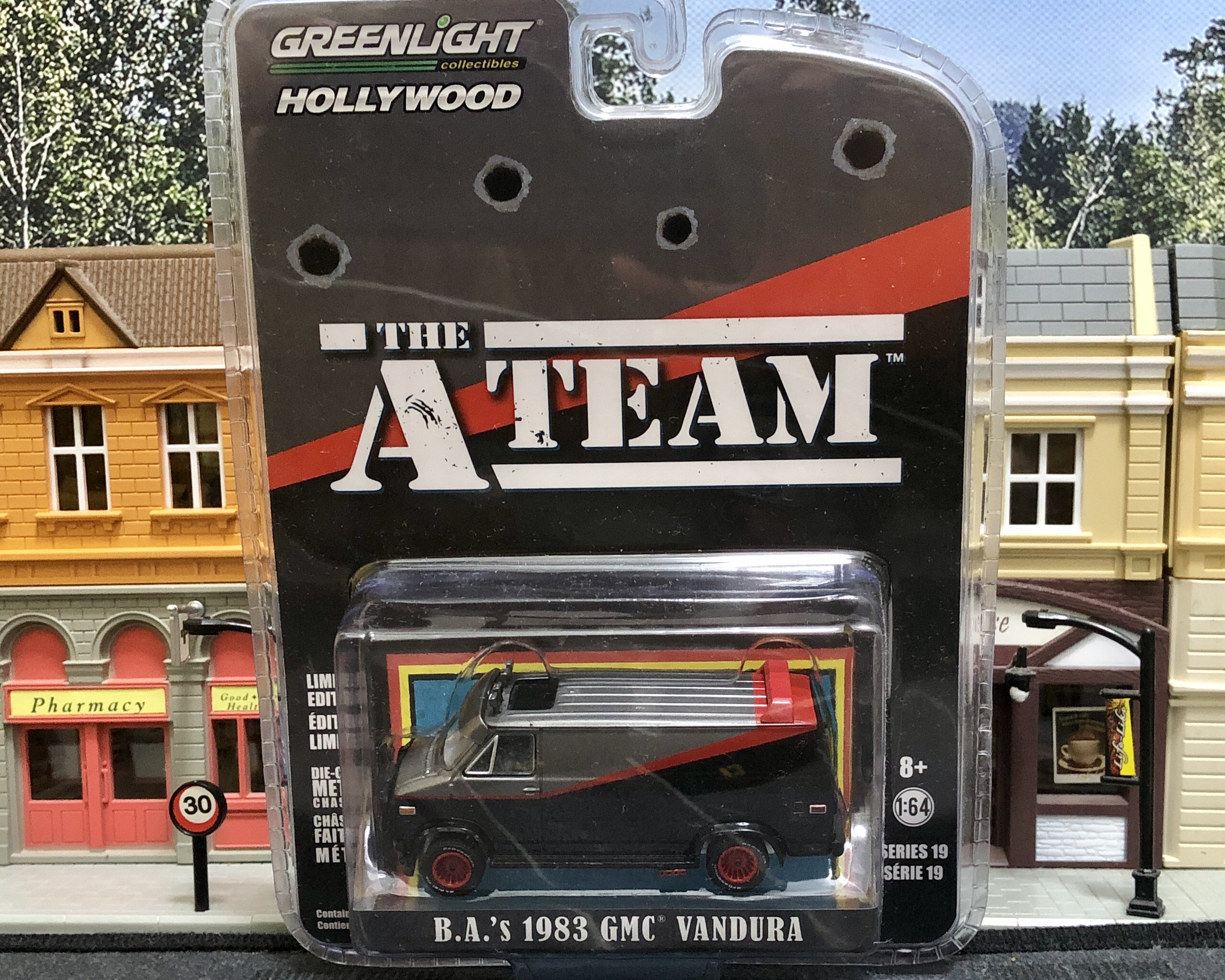 绿光电影车，天龙特工队GMC大面包Vandura