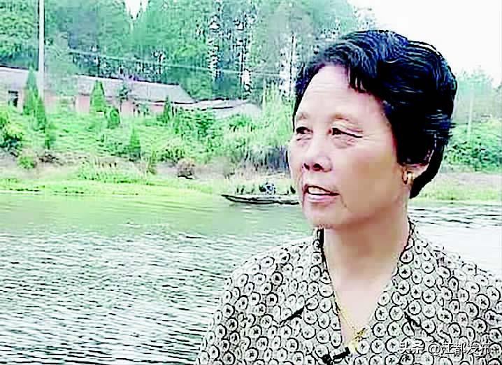 十大代表沈美英：与周总理面对面交流