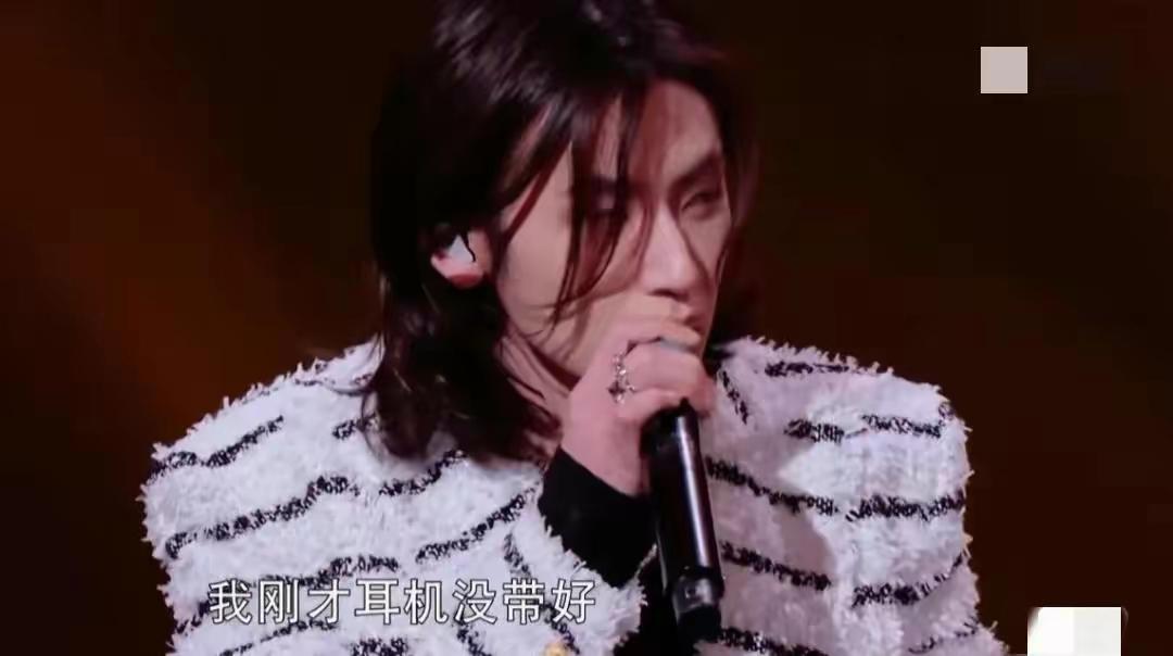 互呛、白眼、拍桌子，娱乐圈的“内斗”太精彩，差点下不了台