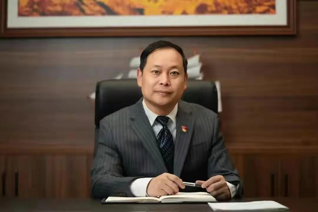 这样的会要多开,能让人主动投案,特别是足协那些害群之马