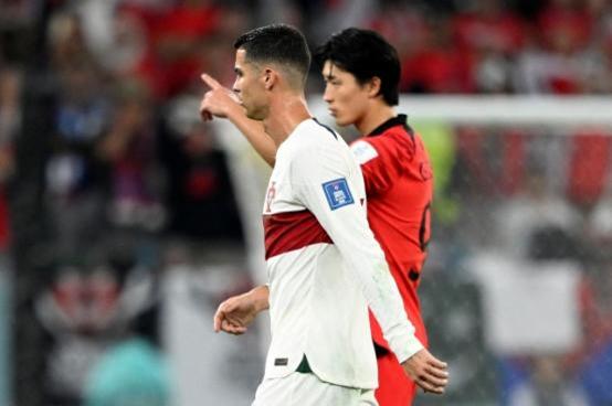 韩国网友吐槽c罗,c罗国籍被篡改