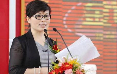 央视主播李瑞英儿子坠楼,央视新闻主播李瑞英怎样了